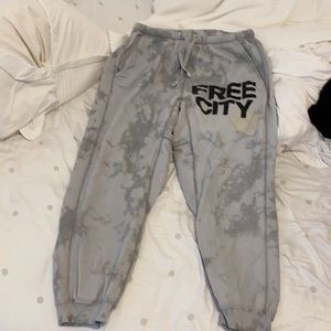 Tie dye Free City Sweatpants